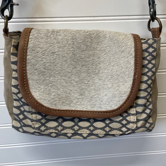 Myra Crossbody Bag With Magnetic Flap Closure - Picture 1 of 14